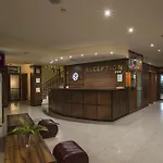 酒店 Lira