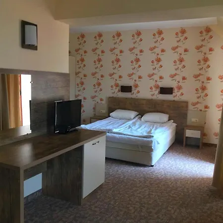 Hotel Lira Sunny Beach
