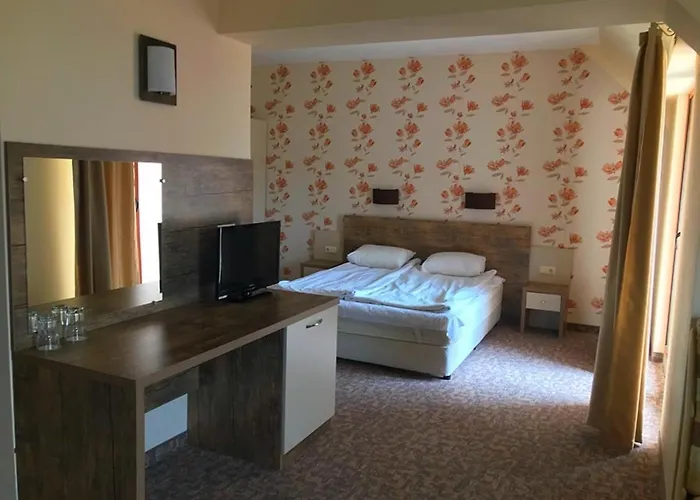 Szálloda Lira Napospart