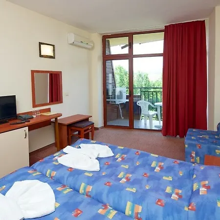 Lira Hotel Słoneczny Brzeg